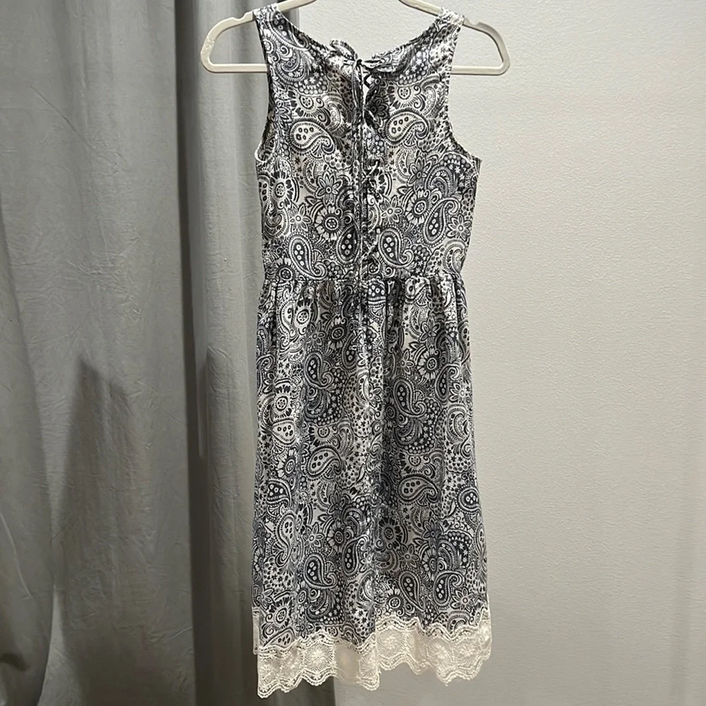 Doe & Rae - Picture 2 of 5